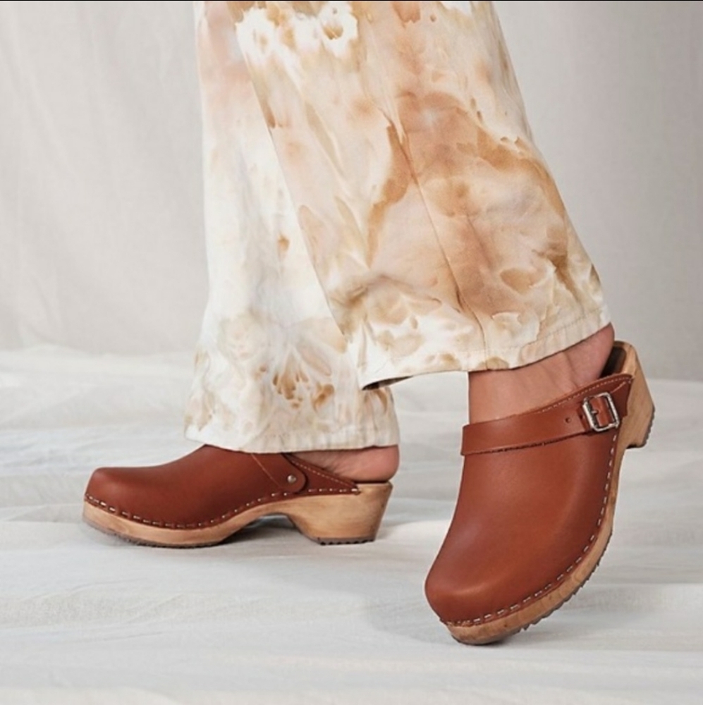 MIA Alma Clog 10/40